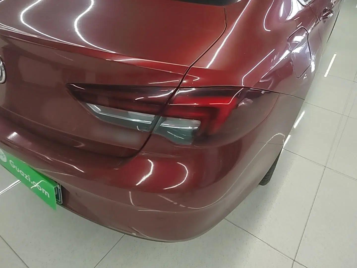 Buick Regal 2017 20T Elite Edition — миниатюра 9