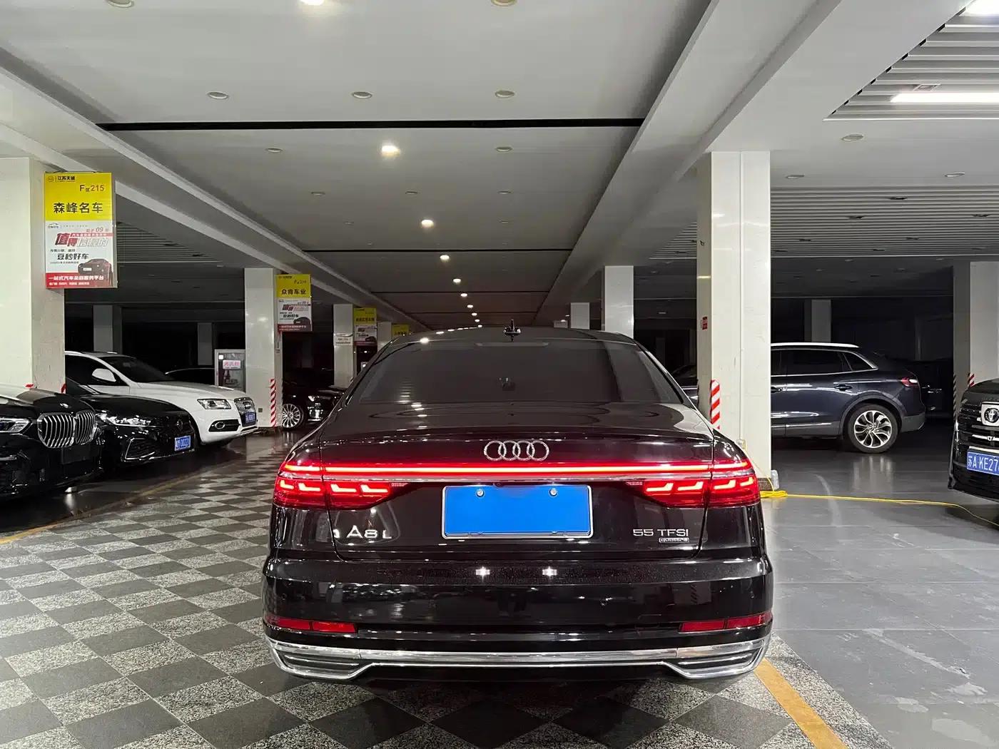 2018 Audi A8 A8L 55 TFSI quattro Luxury — миниатюра 5