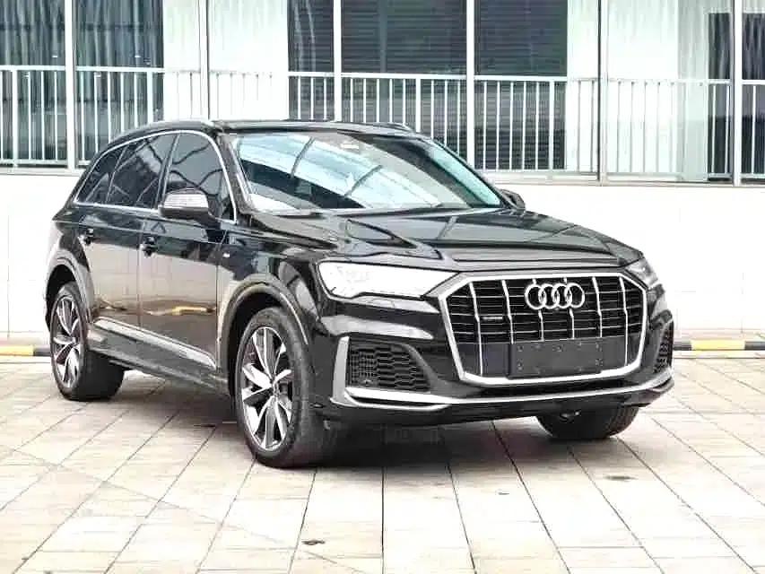 Audi Q7 2023 55 TFSI quattro S line Sport — миниатюра 3