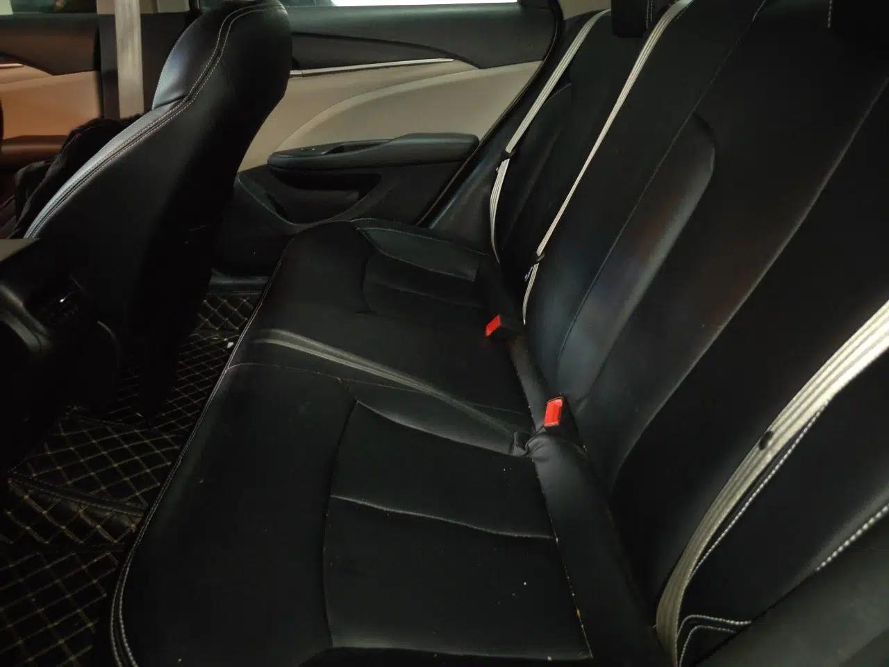Buick GT 2015 15N Automatic Entry-Level Trim — миниатюра 17