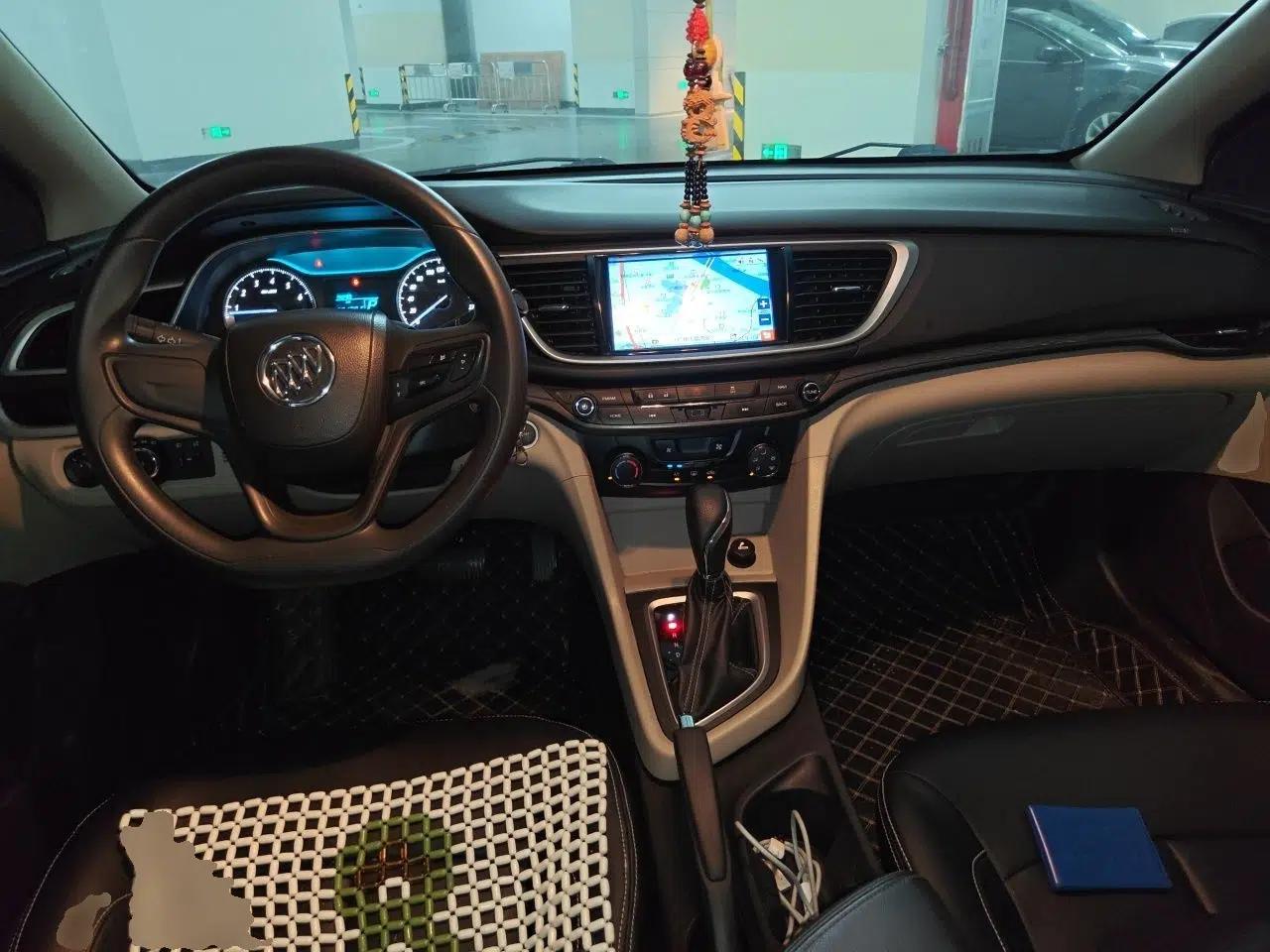 Buick GT 2015 15N Automatic Entry-Level Trim — миниатюра 9