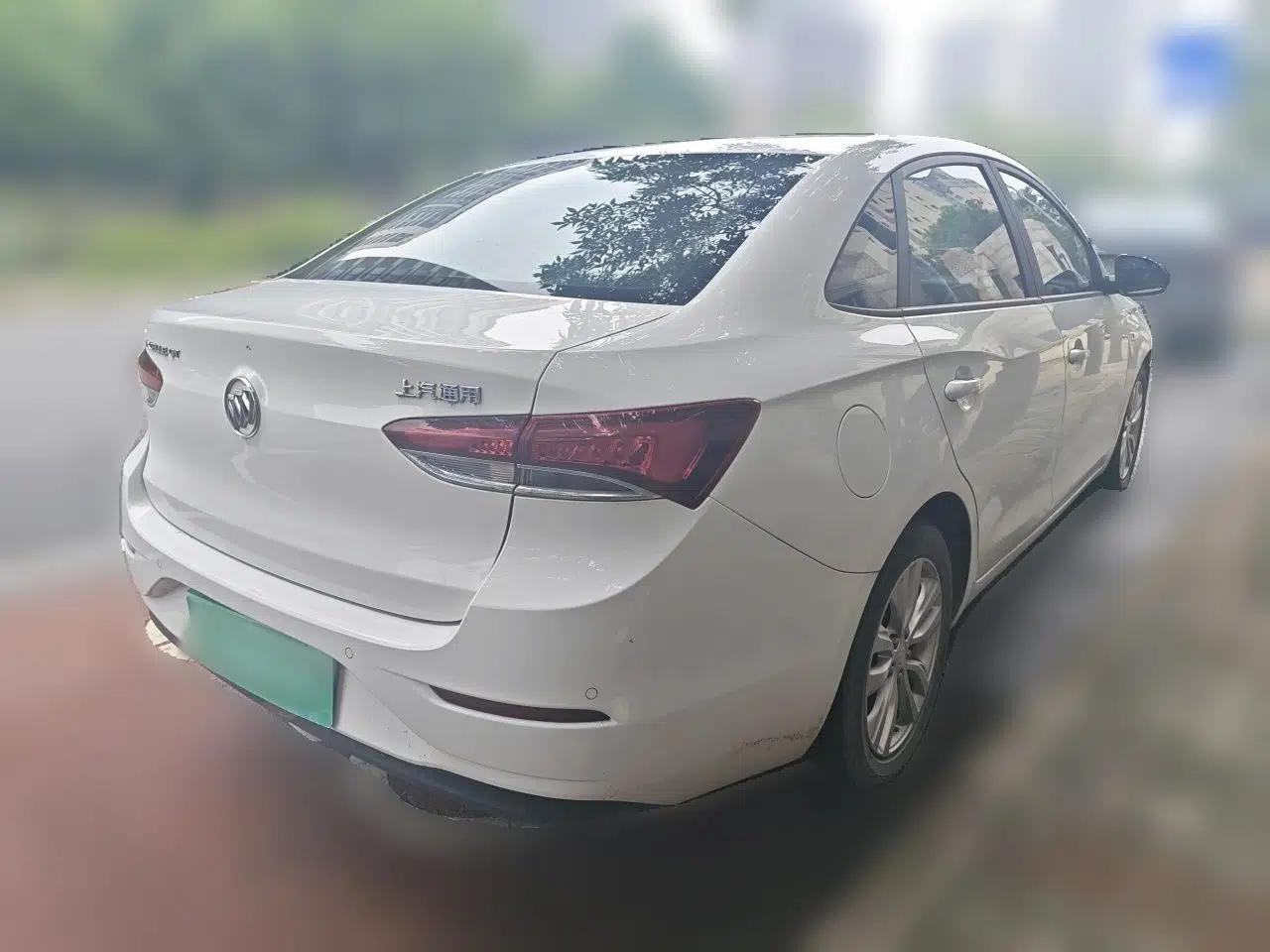 Buick GT 2021 Revised Version Flagship 1.5L Automatic Elite Edition — миниатюра 6