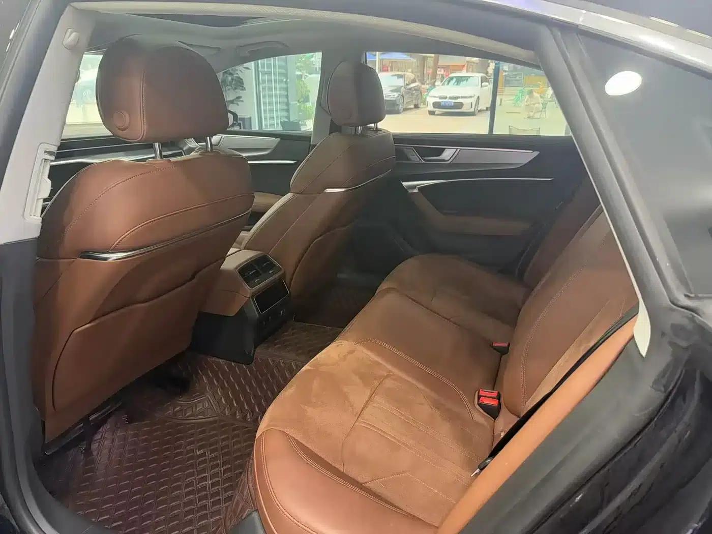Audi A7L 2024 45 TFSI Luxury — миниатюра 4