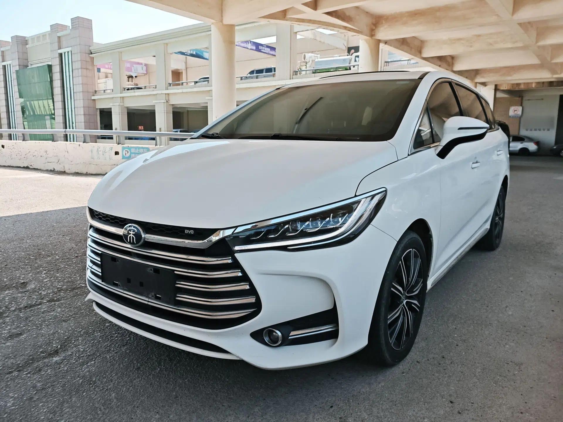 BYD Song MAX New Energy 2019 DM 1.5T Smart Connect Advanced 7-Seater China VI Standard — миниатюра 1