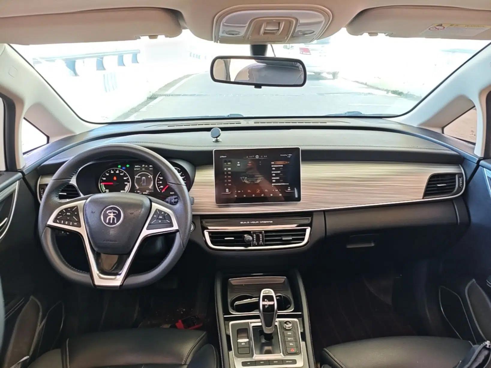 BYD Song MAX New Energy 2019 DM 1.5T Smart Connect Advanced 7-Seater China VI Standard — миниатюра 12