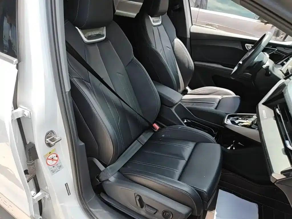 Audi Q4 e-tron 2022 40 e-tron Adventure Edition — миниатюра 25