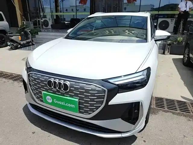 Audi Q4 e-tron 2022 40 e-tron Adventure Edition