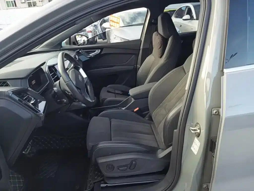 Audi Q4 e-tron 2023 Model 40 e-tron Trailblazer — миниатюра 15
