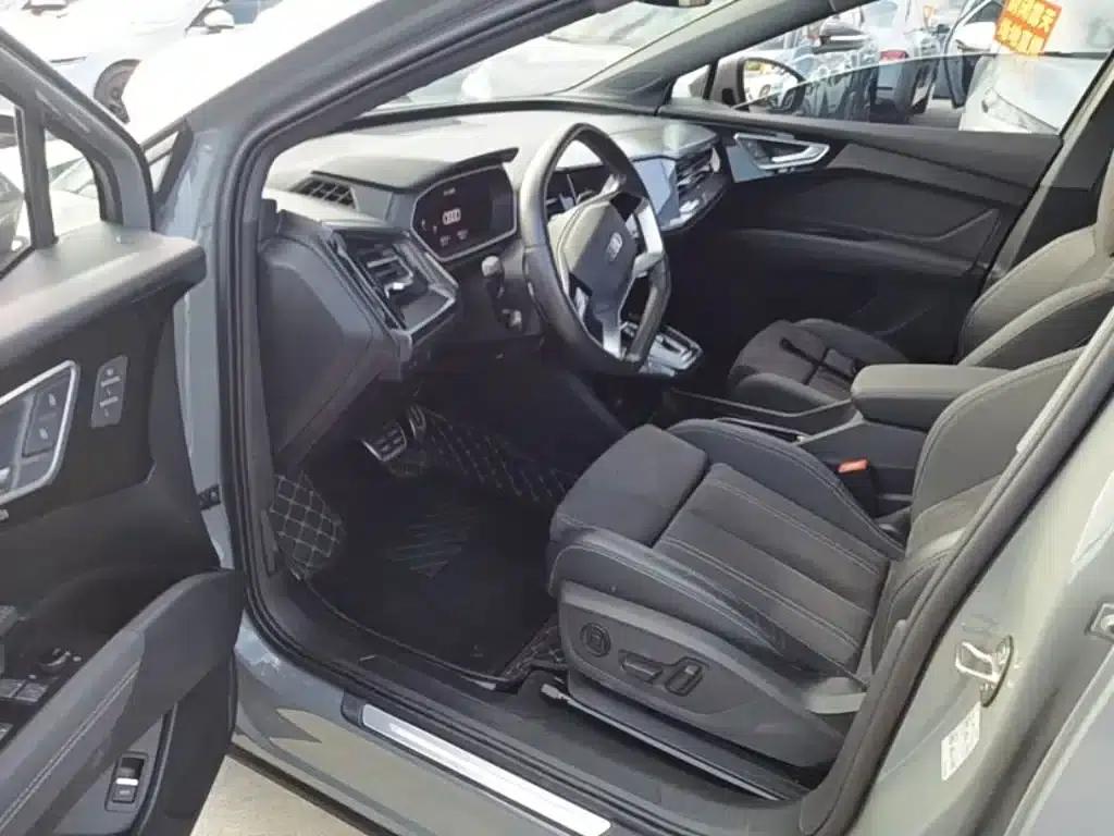 Audi Q4 e-tron 2023 Model 40 e-tron Trailblazer — миниатюра 16