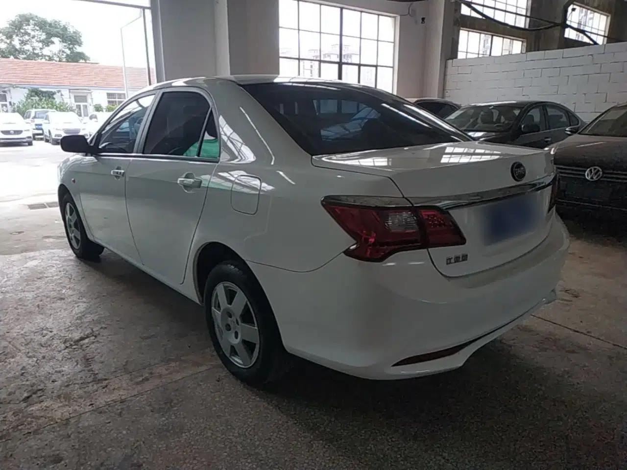BYD F3 2020 1.5L Manual Value Edition — миниатюра 4
