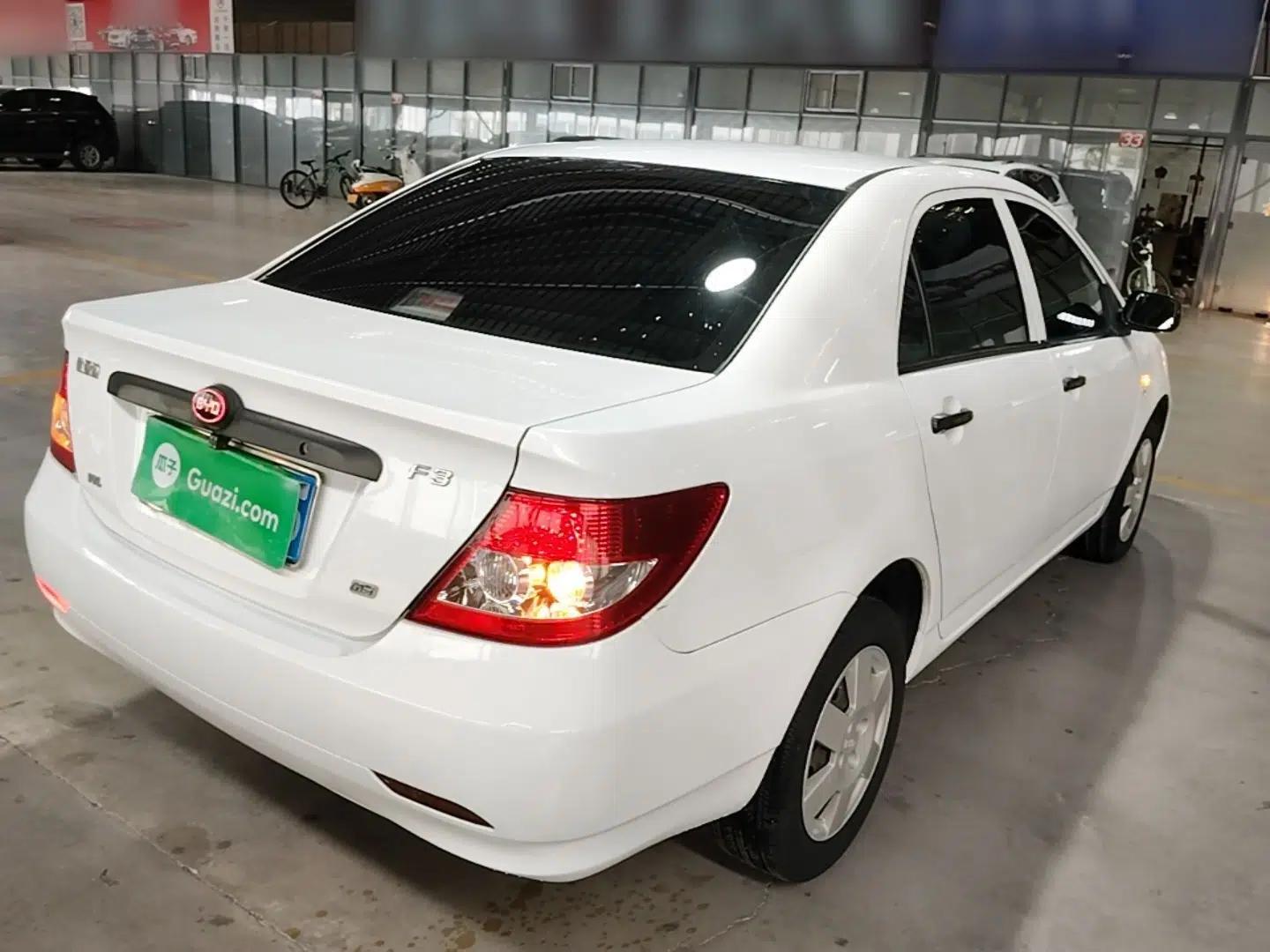 BYD F3 2018 1.5L Manual Classic Model — миниатюра 6