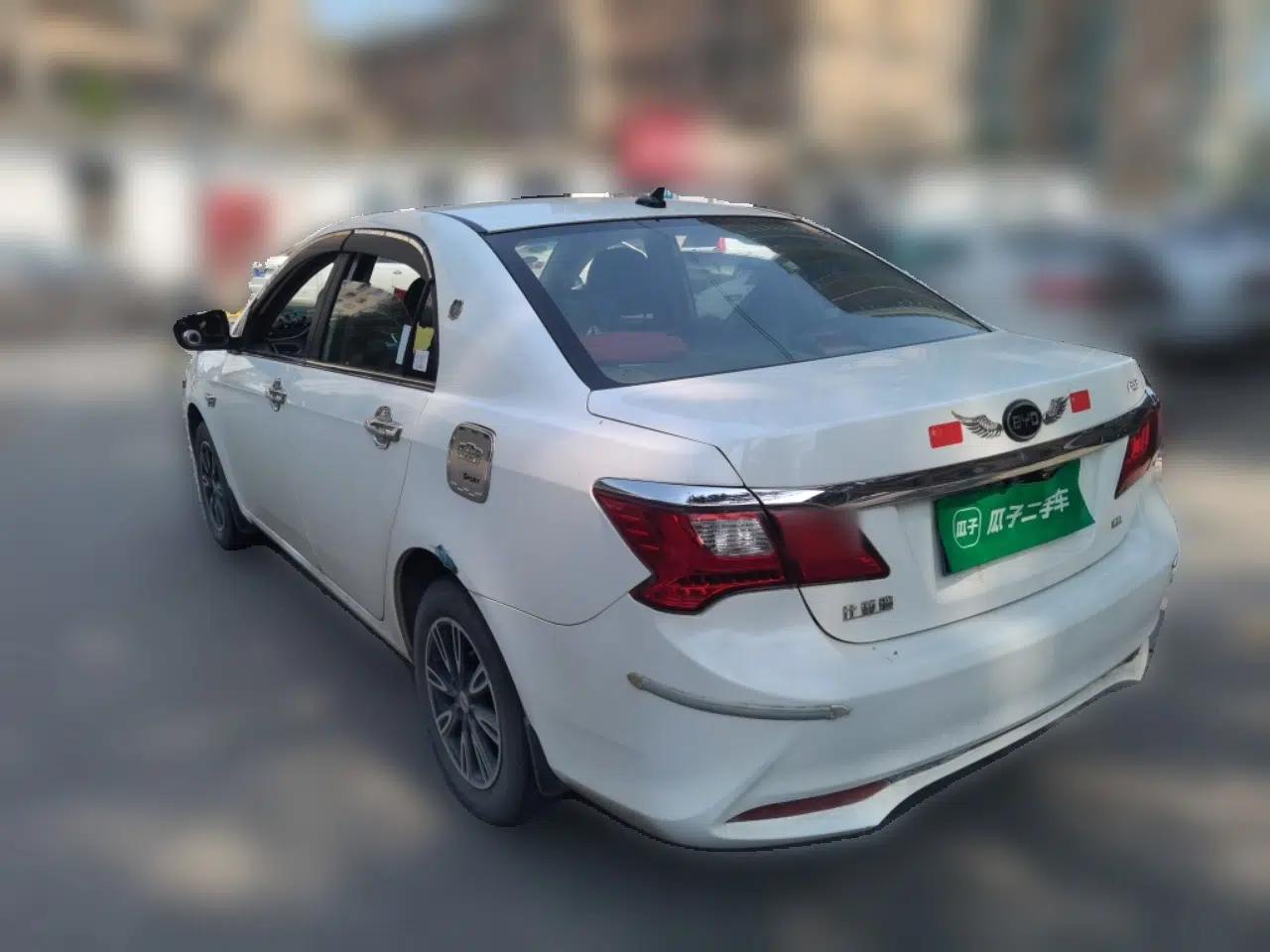 BYD F3 2016 1.5L Manual Luxury Model — миниатюра 4