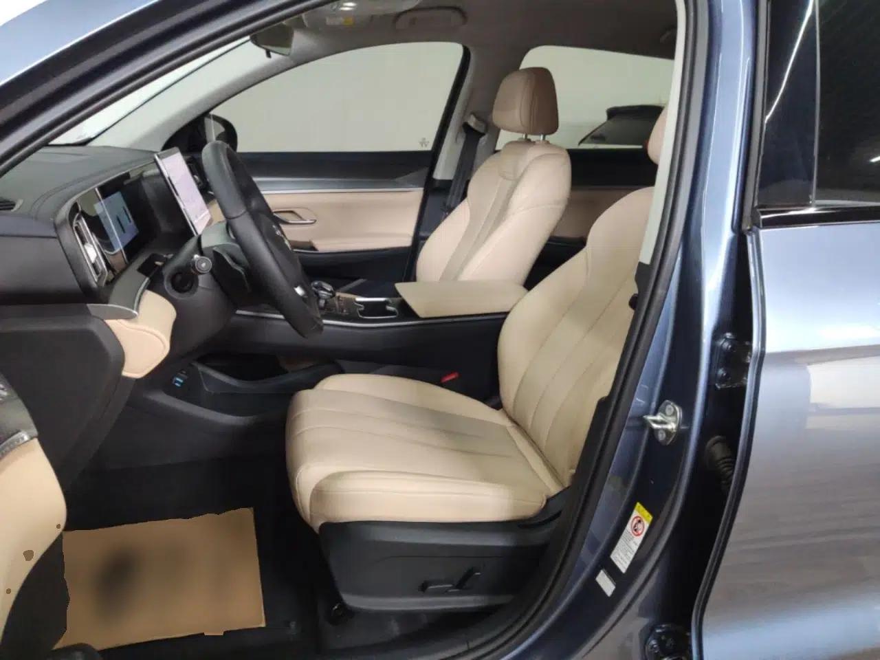 BYD Song Pro New Energy 2025 2nd Generation Intelligent Driving Version DM-i 75KM Leading Edition — миниатюра 17