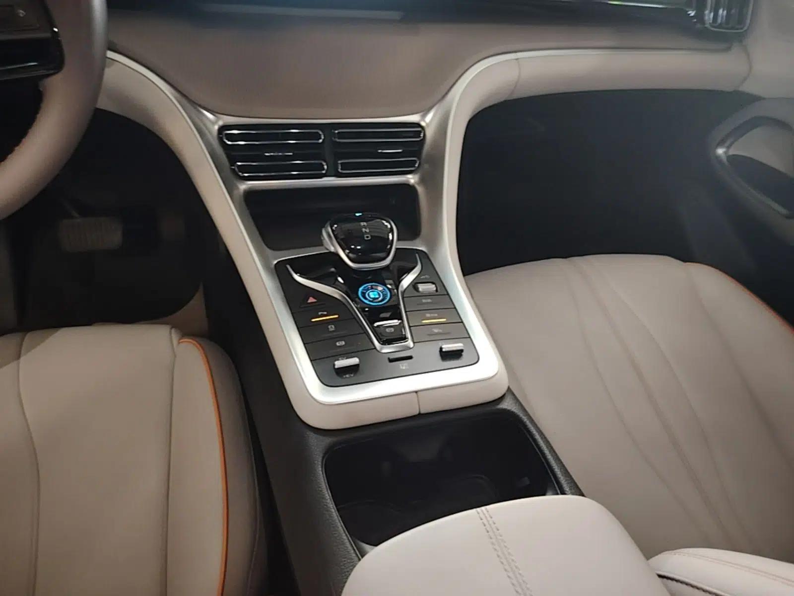 BYD Song Pro New Energy 2024 HONOR Edition DM-i 71KM Navigation Model — миниатюра 21