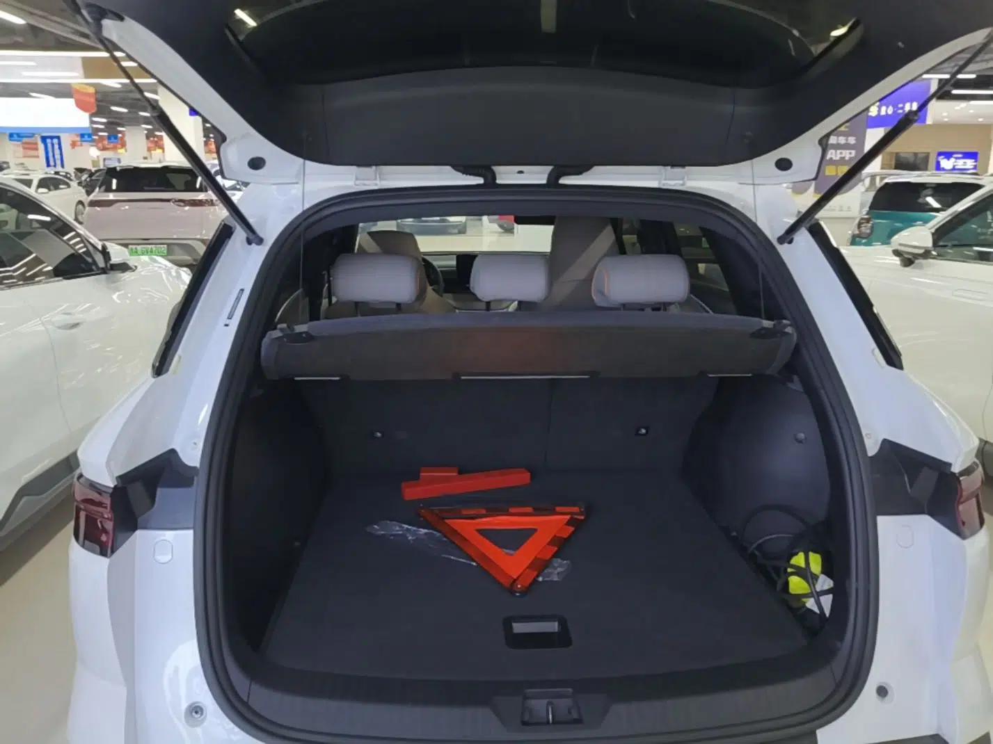 BYD Song Pro New Energy 2024 HONOR Edition DM-i 71KM Navigation Model — миниатюра 22