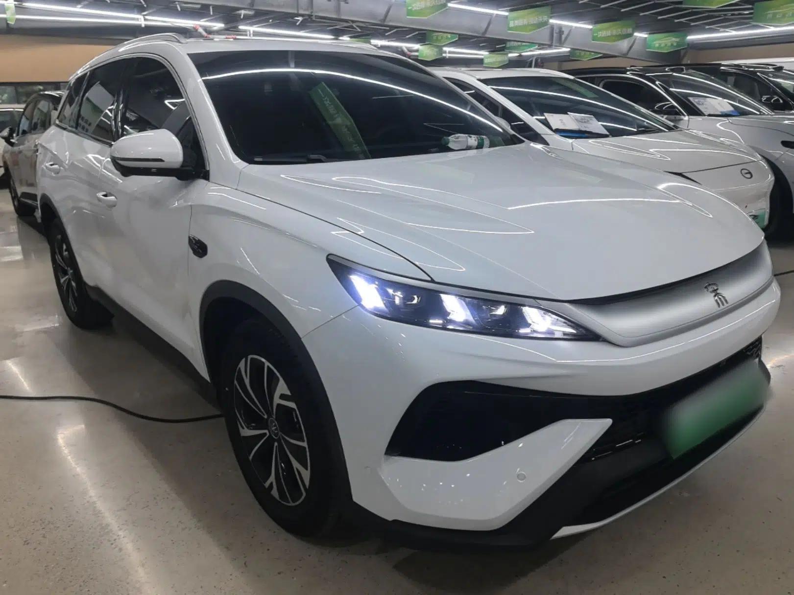 BYD Song Pro New Energy 2025 2nd Generation Intelligent Driving Version DM-i 75KM Overachiever Trim — миниатюра 3