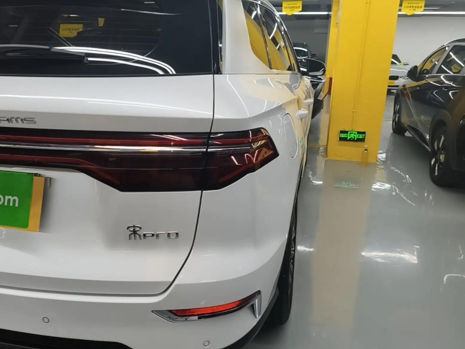 BYD Song Pro New Energy 2019 DM 1.5T Four-Wheel Drive Performance Edition Deluxe Model — миниатюра 9