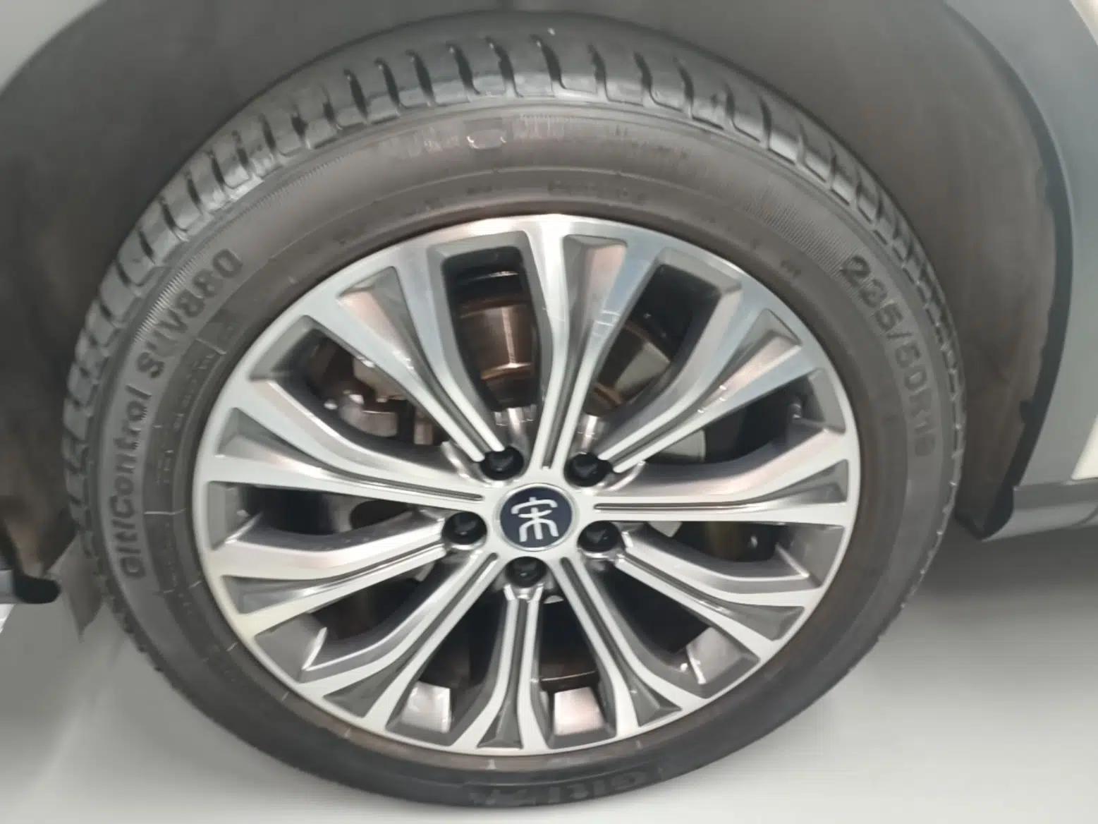 BYD Song Pro New Energy 2019 DM 1.5T Four-Wheel Drive Performance Edition Deluxe Model — миниатюра 10