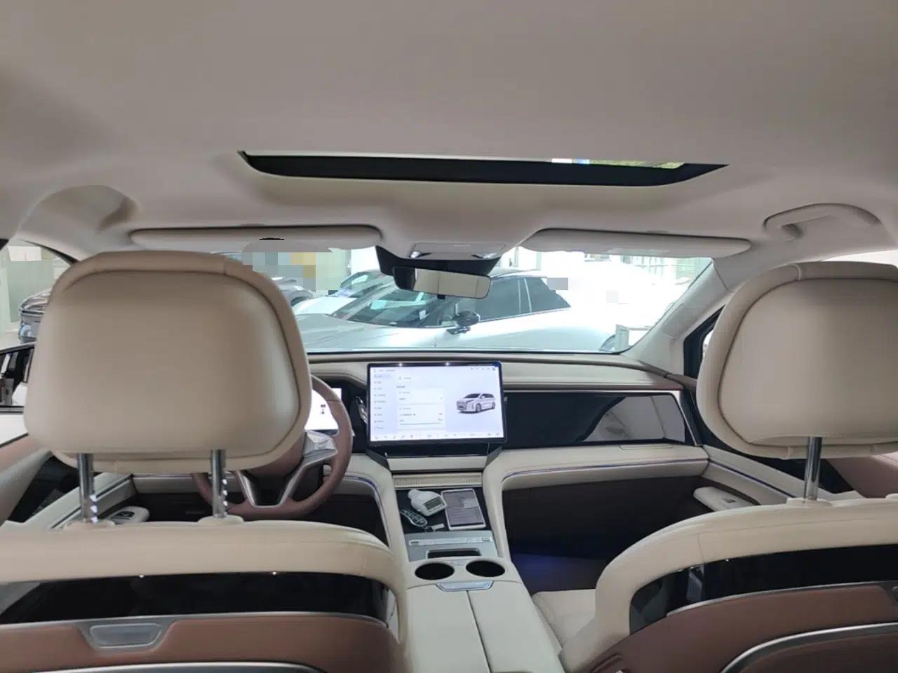 BYD Xia 2025 DM-i 1.5T 180km Beyond Edition — миниатюра 21