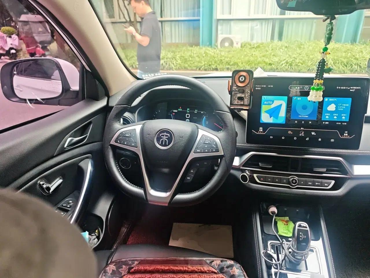 BYD Song New Energy 2019 Song DM 1.5TID Smart Connect Premium Model — миниатюра 10
