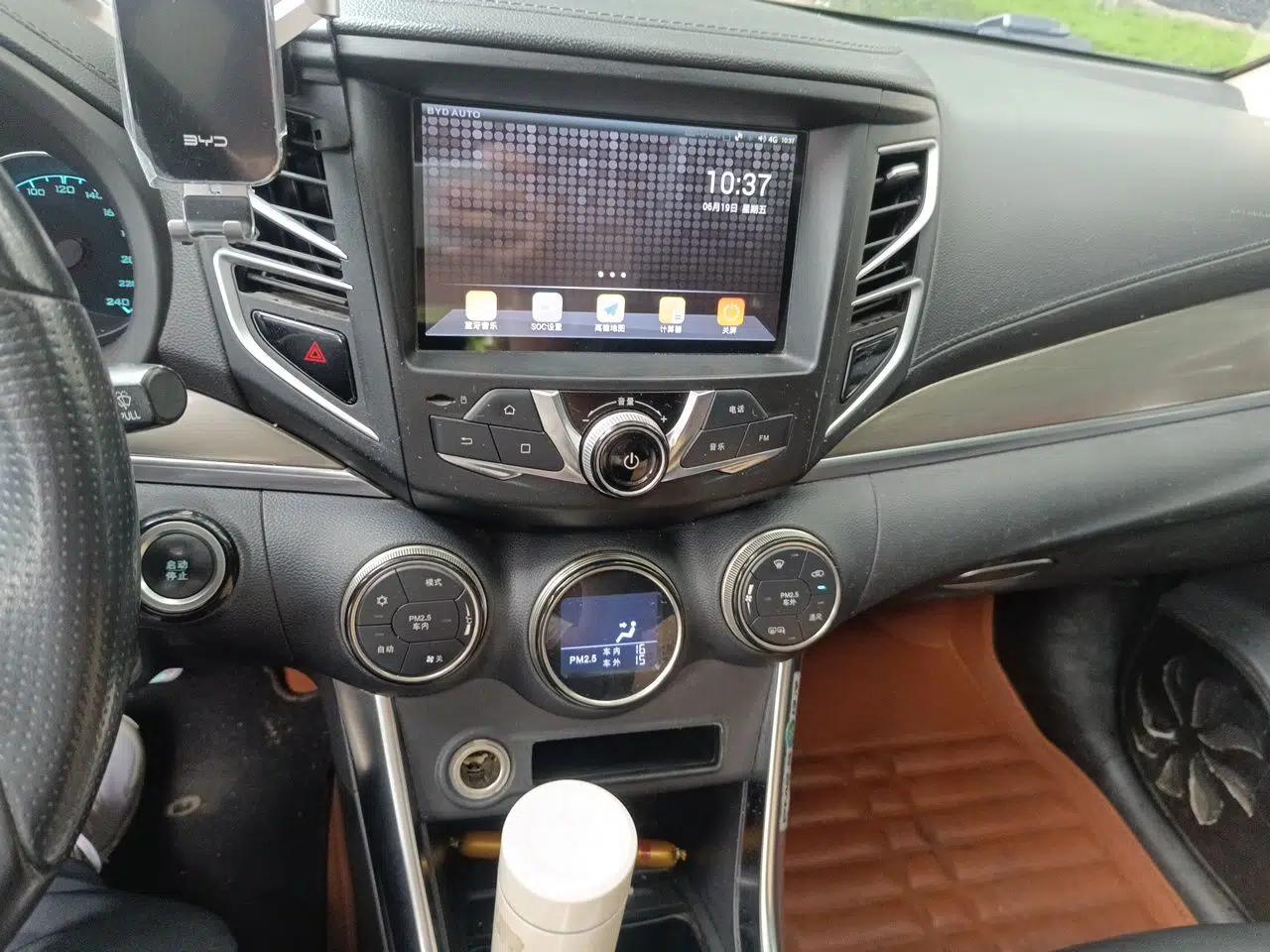 BYD Song New Energy 2017 Song DM 1.5TID All-Wheel Drive Luxury Model — миниатюра 13
