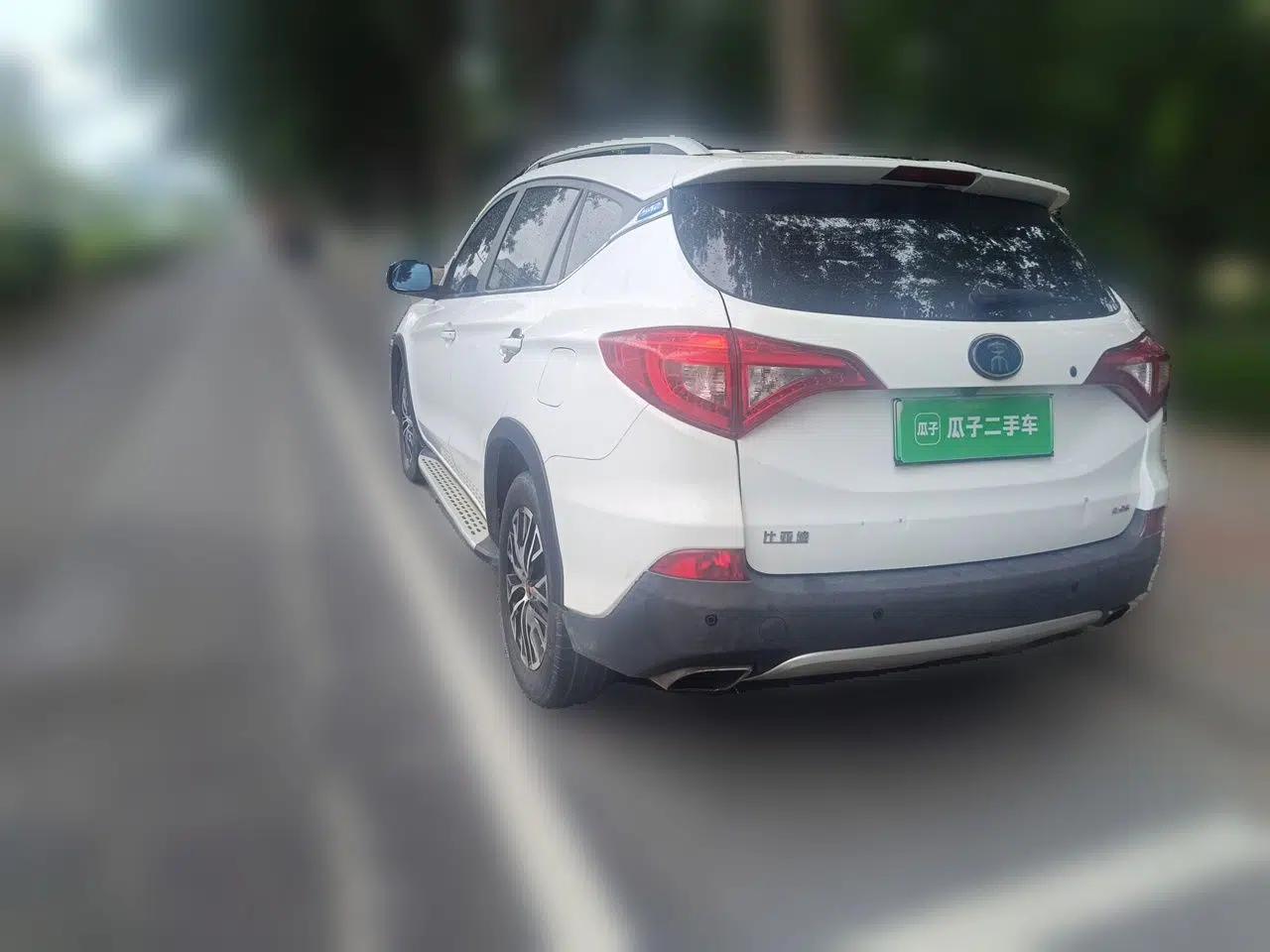 BYD Song New Energy 2017 Song DM 1.5TID All-Wheel Drive Luxury Model — миниатюра 4