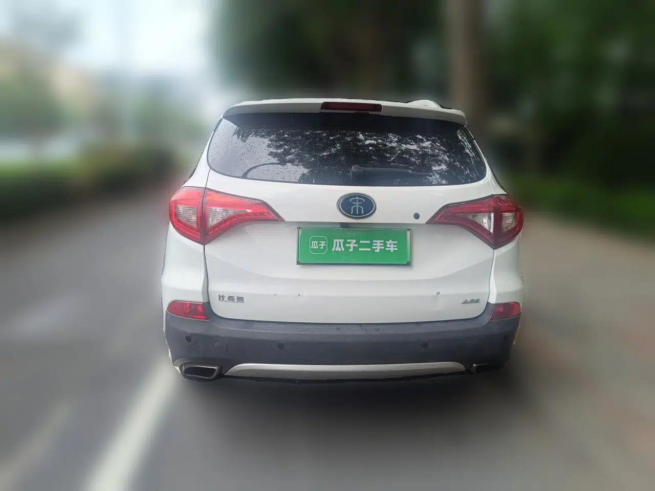 BYD Song New Energy 2017 Song DM 1.5TID All-Wheel Drive Luxury Model — миниатюра 5
