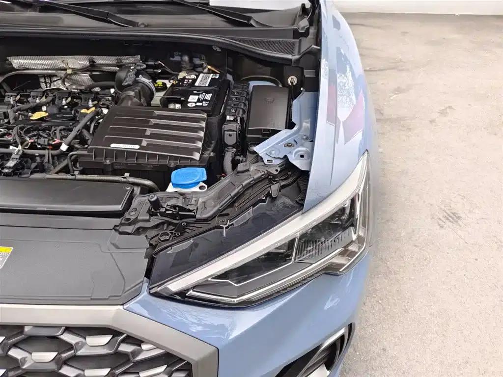 Audi Q3 Sportback 2022 40 TFSI RS Package (Sports Edition) — миниатюра 17