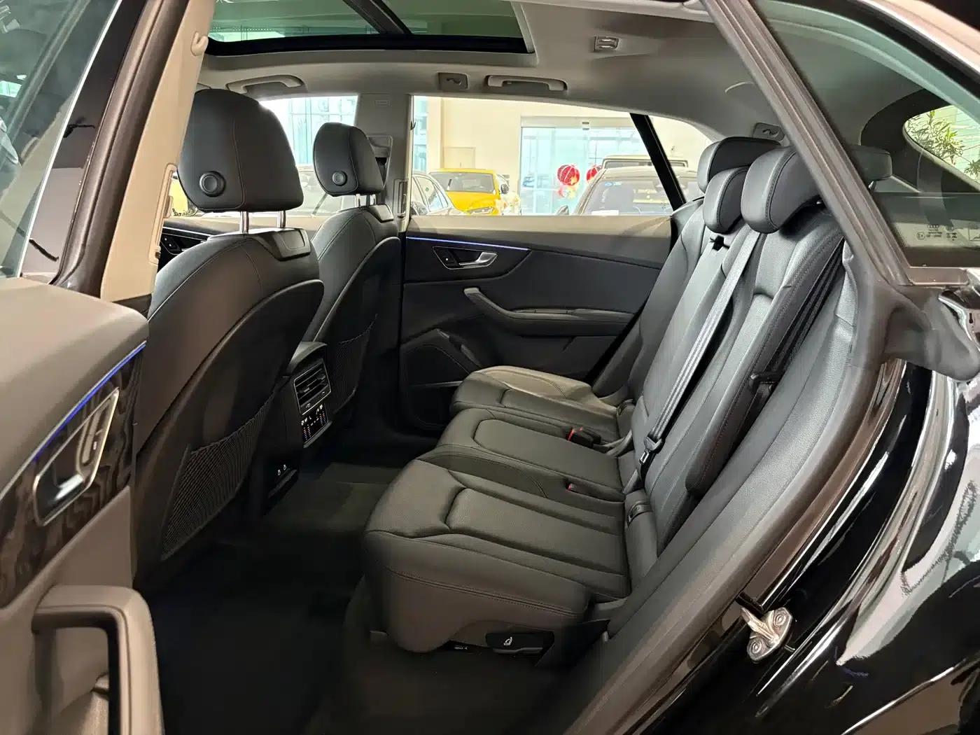 Audi Q8 2023 55 TFSI Luxury Dynamic — миниатюра 12
