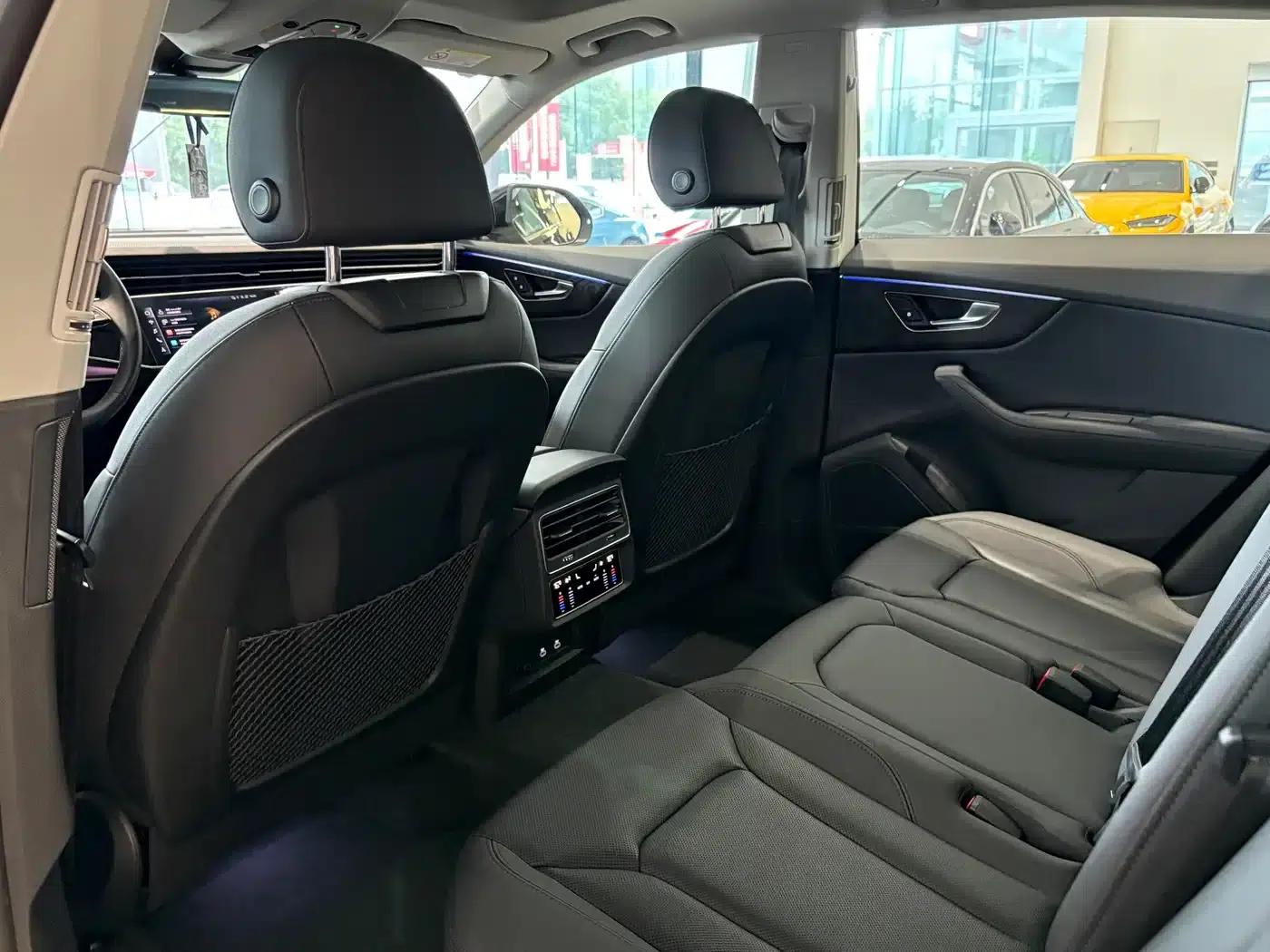 Audi Q8 2023 55 TFSI Luxury Dynamic — миниатюра 13