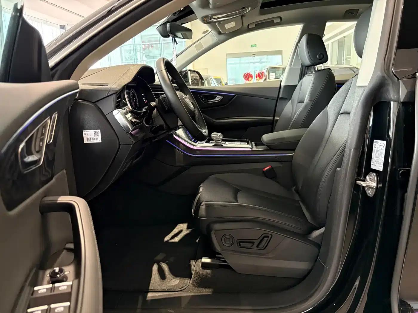 Audi Q8 2023 55 TFSI Luxury Dynamic — миниатюра 4