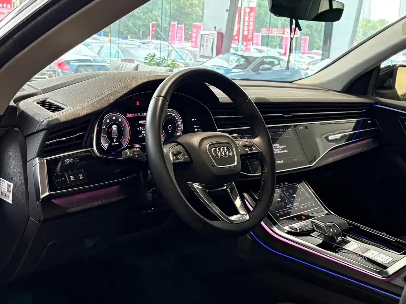 Audi Q8 2023 55 TFSI Luxury Dynamic — миниатюра 5
