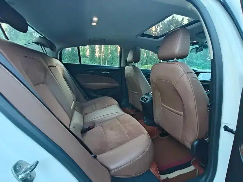 Buick Regal 2017 20T Elite — миниатюра 15