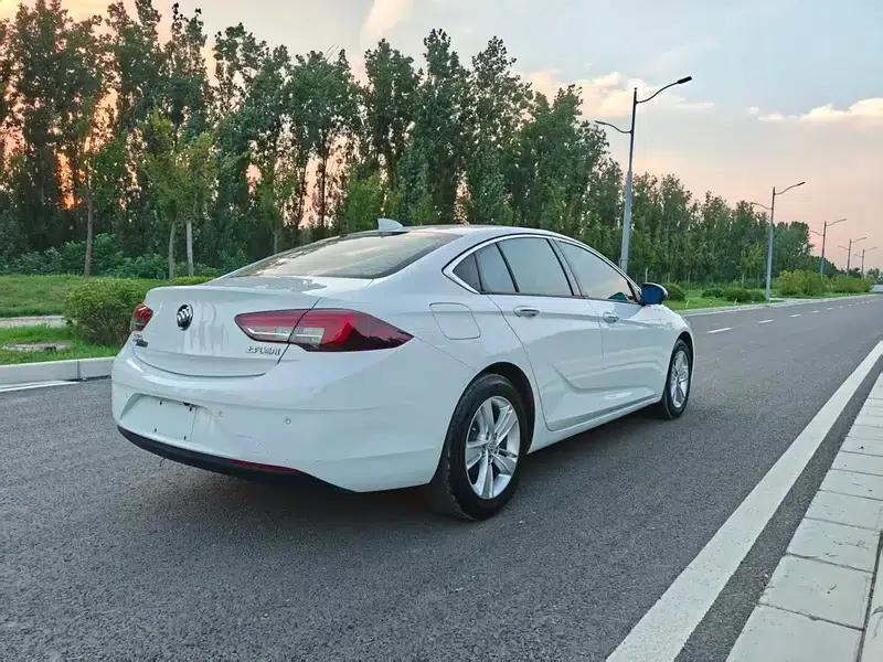 Buick Regal 2017 20T Elite — миниатюра 7