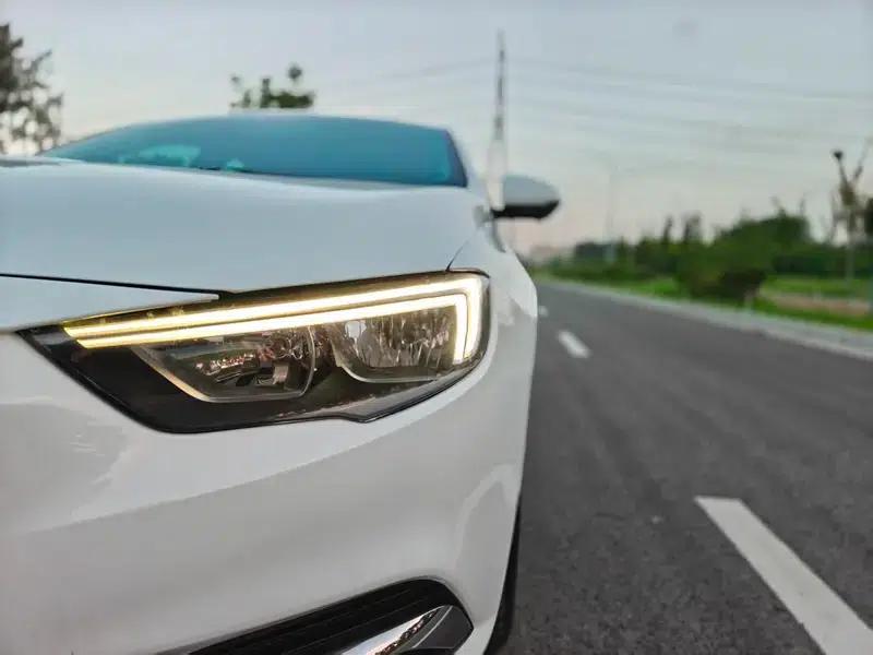 Buick Regal 2017 20T Elite — миниатюра 9
