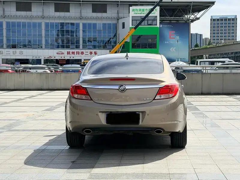 Buick Regal 2012 2.0L Luxury Edition — миниатюра 5