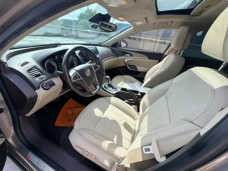 Buick Regal 2012 2.0L Luxury Edition — миниатюра 10