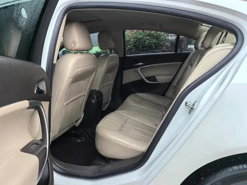 Buick Regal 2015 2.0L Elite Fashion Edition — миниатюра 13