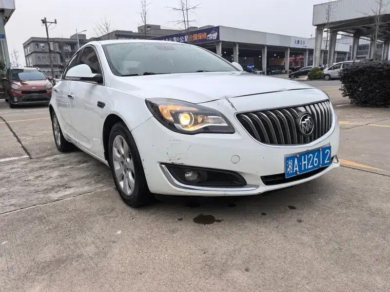 Buick Regal 2015 2.0L Elite Fashion Edition — миниатюра 3