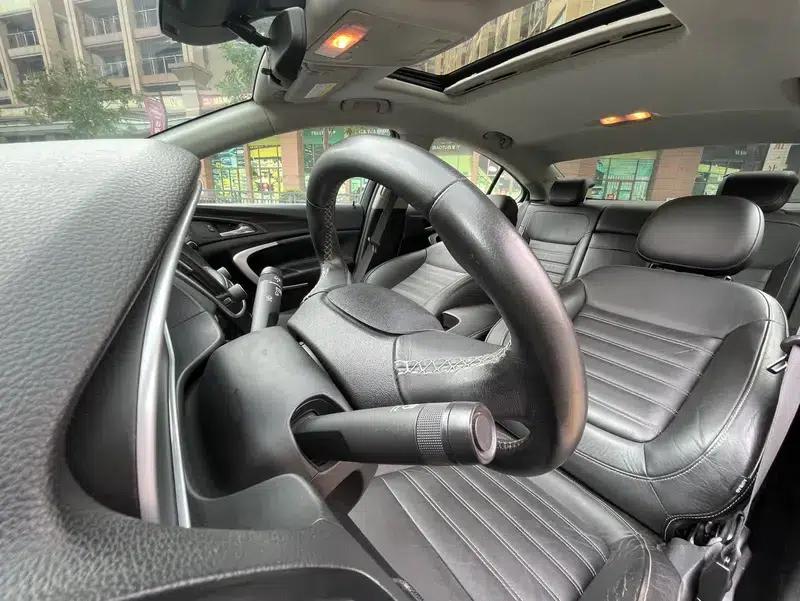 Buick Regal 2015 1.6T Elite Technology Edition — миниатюра 10