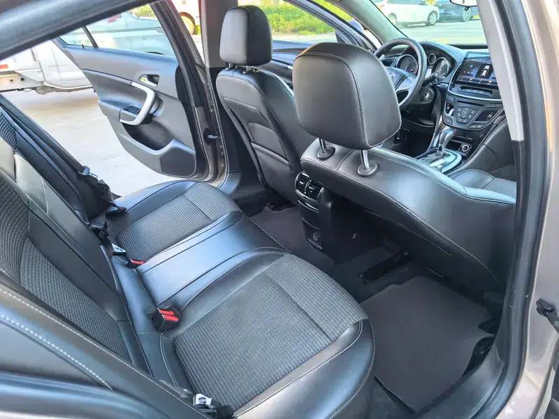 Buick Regal 2015 1.6T Elite Technology Edition — миниатюра 18