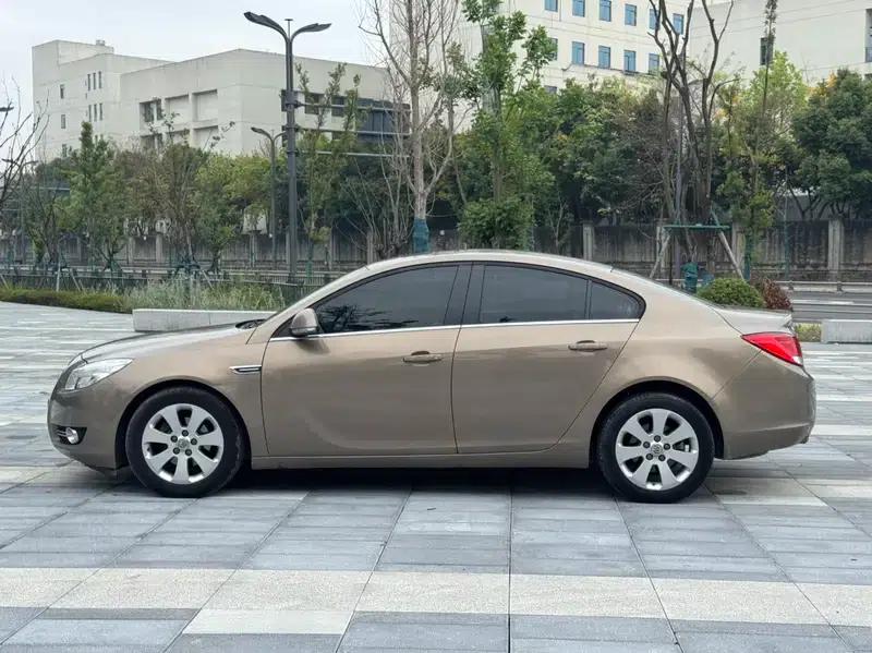 Buick Regal 2011 2.4L SIDI Comfort Edition — миниатюра 4