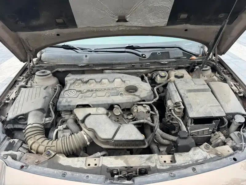Buick Regal 2011 2.4L SIDI Comfort Edition — миниатюра 10
