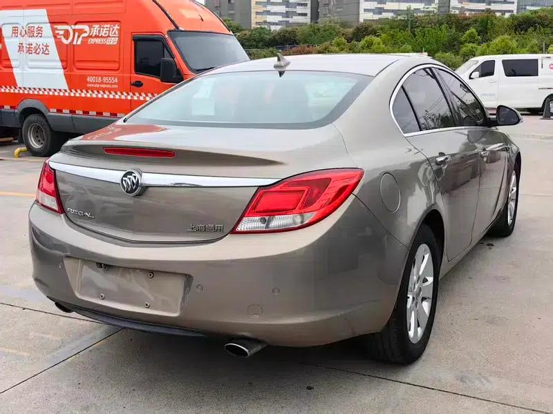 Buick Regal 2012 2.0L Luxury Edition — миниатюра 6