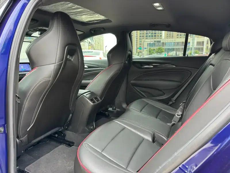 Buick Regal 2021 GS 28T Premium — миниатюра 9