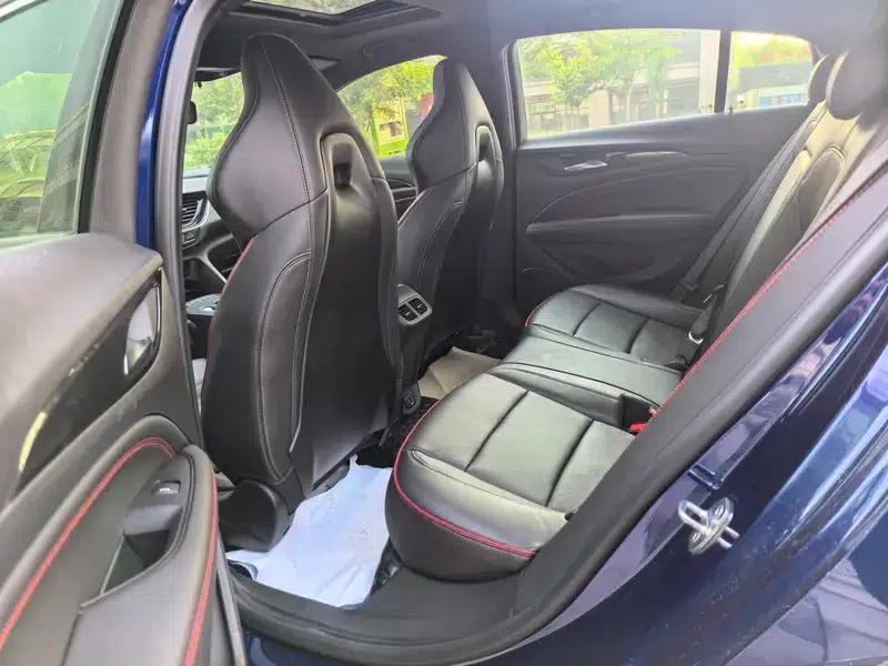 Buick Regal 2021 GS 28T Premium — миниатюра 11