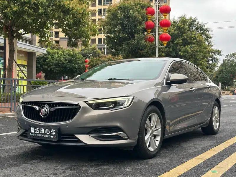 Buick Regal 2017 20T Elite — миниатюра 1