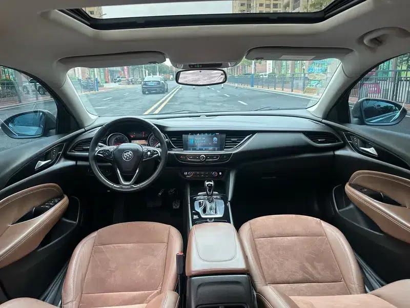 Buick Regal 2017 20T Elite — миниатюра 11