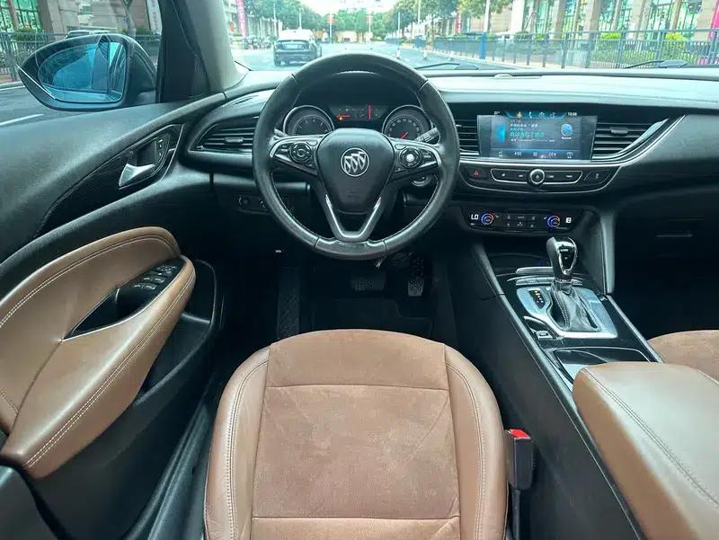 Buick Regal 2017 20T Elite — миниатюра 13