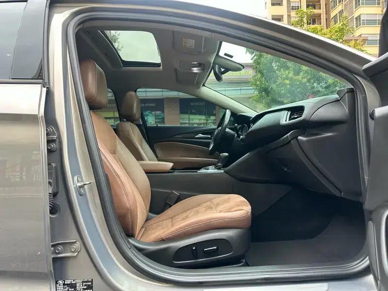 Buick Regal 2017 20T Elite — миниатюра 16